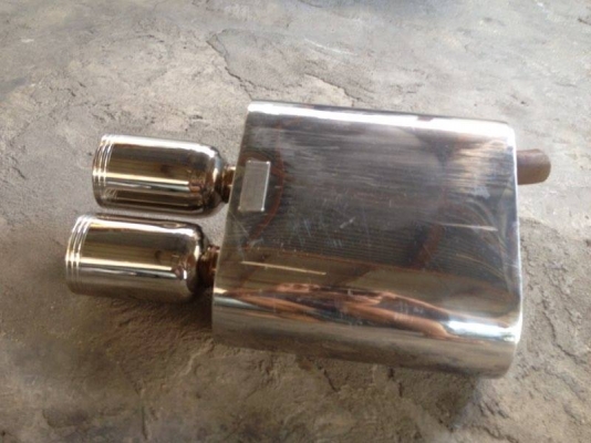 ขายท่อคู่ จากร้าน wiroj  header k9  1998 ใส้เยือง ขนาด1.8นิ้ว พักกลางยาว12นิ้ว ปลายท่อยาว6.5นิ้ว ปากท่อคู่กว้าง4นิ้ว ราคา2300บาท โทร0924462525โส กทม