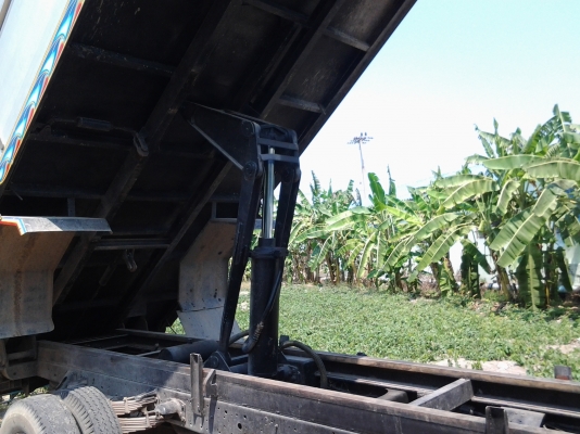 ดัมพ์เกษตร แอร์ เบรกจิฟฟี่ พวงมาลัยเพาเวอร์ เครื่อง175แรงม้า พร้อมใช้ ดัมพ์เกษตร แอร์ เบรกจิฟฟี่ พวงมาลัยเพาเวอร์ เครื่อง175แรงม้า พร้อมใช้