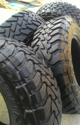 ขาย ยาง 265/75/16 MADE IN JAPAN