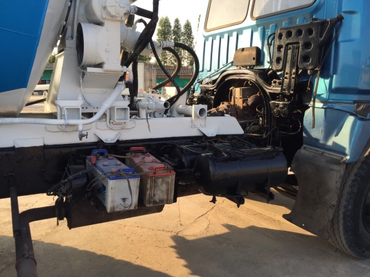 ขาย รถโม่ 10 ล้อ hino 10 น็อตรุ่นใหม่ โม่ 7 คิว