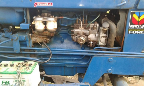 ขายรถไถ FORD 6600 เครื่องT5 อุปกรณ์ ดันหน้า ผานหลัง สภาพสวยพร้อมใช้งาน เอกสารพร้อมโอน สนใจโทร 090-8588220คุณนะ 093-3258446คุณบิว หรือเข้าดูสินค้าอื่นๆได้ที่ www.truck.in.th/498 หรือเพจFacebook ณรงค์ ซื้อขายรถมือสอง (เว็บไซต์ส่วนตัว) หรือFacebook คุณนะ รถบ