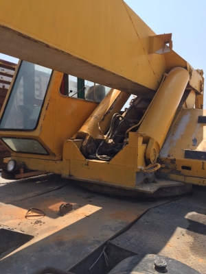 รถเคนทานาโด้ 28 ตัน สภาพพร้อมใช้ปั้ม 3 ตอน พร้อมทะเบียนป้ายเล็ก