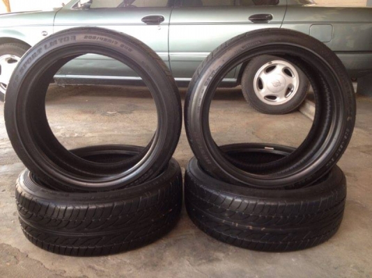 ขายยาง dunlop LM703 205 45 17 ปี13 ดอกยางหนา90\%อีกคู่75\%สภาพสวย ไม่บวมมี ปะยัดไหม1เส้น ไม่มีแตกลายงา 1ชุด4เส้น ราคา3200บาท รับประกันยางทุกเส้นยินดีคืนเงิน โทร0924462525โส กทม