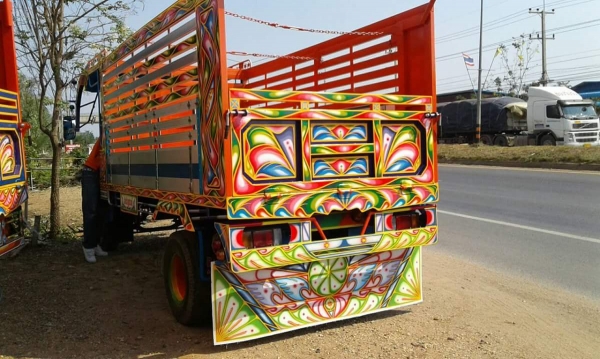 ขายรถอีแต๋น 6ล้อ เครื่องRT140 กระบะมิเนียม พร้อมใช้งาน สนใจโทร 090-8588220คุณนะ 093-3258446คุณบิว หรือเข้าดูสินค้าอื่นๆได้ที่ www.truck.in.th/498 หรือเพจFacebook ณรงค์ ซื้อขายรถมือสอง (เว็บไซต์ส่วนตัว) หรือFacebook คุณนะ รถบรรทุก