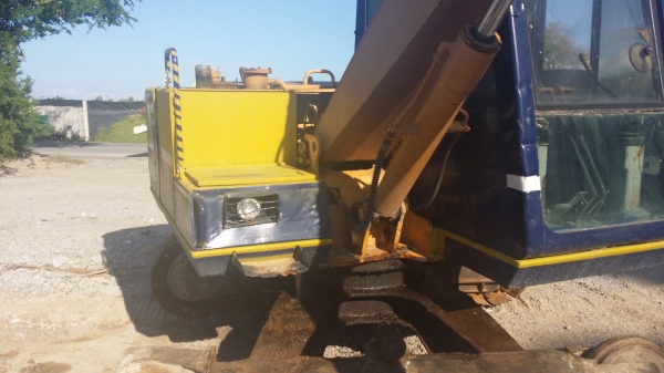 แมคโค KOBELCO มาคร์ทู 60