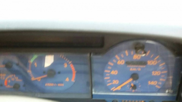 ขายหัวเก๋งHinoหัวกว้าง สภาพเก่านอก ไม่มีผุ ไม่มีตำหนิ สวยๆ ยังไม่เคยใช้งานในไทย ราคา 170000 บาท ติดต่อปิ่น 0819176906