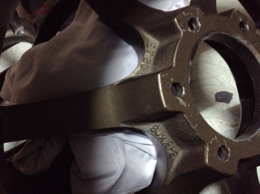 แม็กRgzขอบ18นิ้วกว้าง8นิ้วพร้อมยาง225/45/18มีแค่คู่เดียวนะครับ