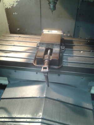 ขาย CNC M/C TAKISAWA FANUC OMC ระยะวิ่ง X,Y 580X410 มม. BT40 รอบ 8,000 สภาพดี แน่นฟิตดี ใช้งานดีปกติ