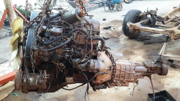 ขายเครื่อง-เกียร์ มิตรซูบิชิไซโคน L200 สภาพพร้อมใช้งาน