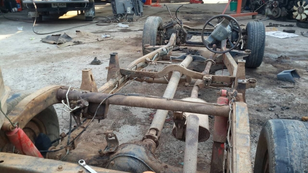 ขายครัชชีพร้อมล้อ-เฟืองท้าย-พวงมาลัย พร้อมเล่มทะเบียน