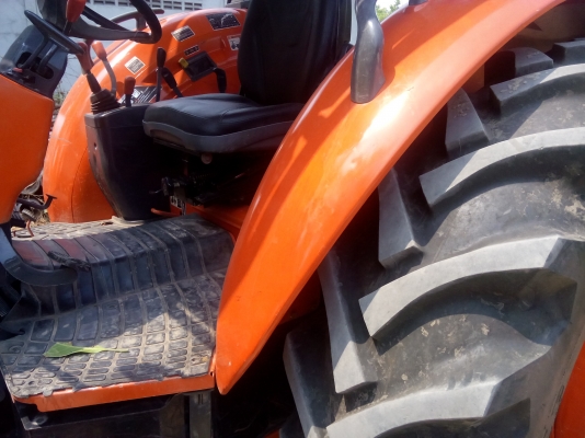 ขายคูโบต้า 95 แรง เล่มทะเบียน ปี53 พร้อมดันหน้า พาน 7 ตราช้าง