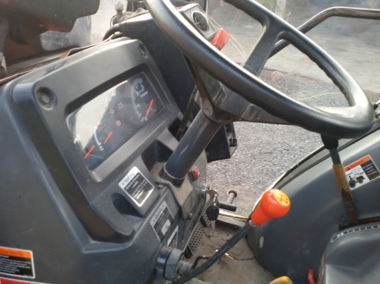 ปัญญาแทรคเตอร์..จัดมาให้ครับ ด่วน!!!คูโบต้า L3408DI ตัวเปล่า ตู้แอร์ รถไร่สีเดิมๆ จัดส่ง อ.ขลุง จ.จันทบุรี