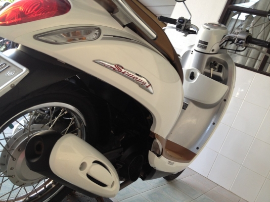 Scoopy-i ลายClassic วิ่ง7000 ปี57 (ของแถม 4 รายการ)