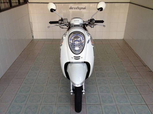 Scoopy-i ลายClassic วิ่ง7000 ปี57 (ของแถม 4 รายการ)
