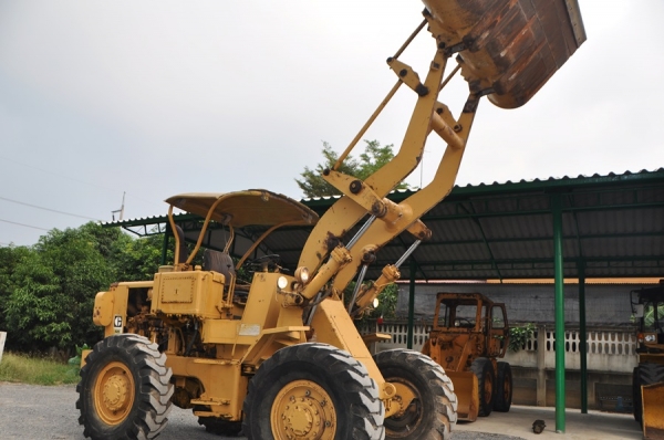 ขายรถตัก CAT 920 รถสภาพพร้อมใช้งานได้ทันที ราคาไม่แพงสนใจติดต่อ 081-9485494