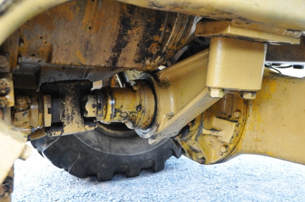 ขายรถตัก CAT 920 รถสภาพพร้อมใช้งานได้ทันที ราคาไม่แพงสนใจติดต่อ 081-9485494