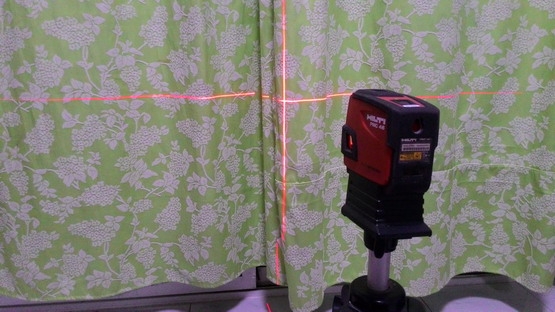 เครื่องวัดระดับเลเซอร์ ฮิลติ หาแนวระดับได้ทั้งแนวระดับ แนวดิ่ง และมุม เครื่องวัดระดับเลเซอร์ ฮิลติ หาแนวระดับได้ทั้งแนวระดับ แนวดิ่ง และมุม