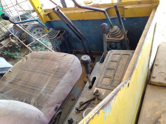 ขายแบคโฮ KOMATSU PC 40-5 ราคานี้มาไม่บ่อยนัก