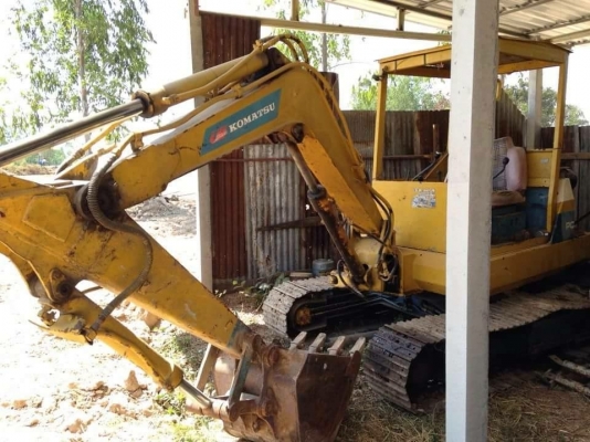 ขายแบคโฮ KOMATSU PC 40-5 ราคานี้มาไม่บ่อยนัก