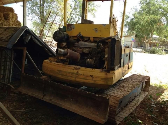 ขายแบคโฮ KOMATSU PC 40-5 ราคานี้มาไม่บ่อยนัก