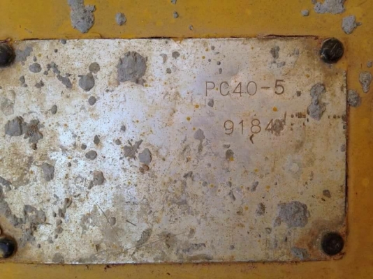 ขายแบคโฮ KOMATSU PC 40-5 ราคานี้มาไม่บ่อยนัก