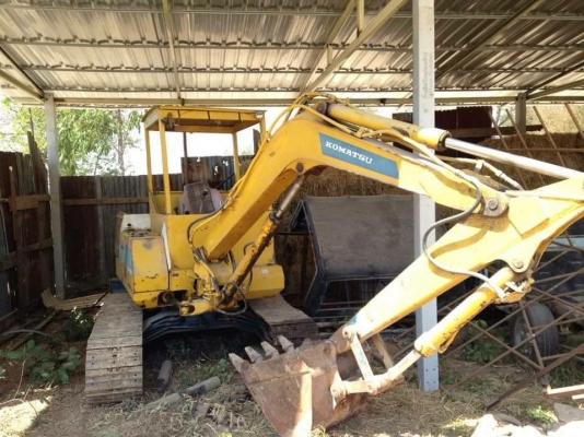 ขายแบคโฮ KOMATSU PC 40-5 ราคานี้มาไม่บ่อยนัก