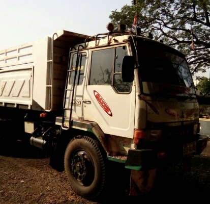 สิบล้อ มิตซู ไอ้หลง FN527 TD28&times;&times;&times; 6D16-195โบว์ 2เพา เกียร์10สปีส ดั้มสามมิต สภาพดีสวยเดิมๆพร้อมใช้งาน ทะเบียนพร้อมโอน ราคา 735,000บ ครับ