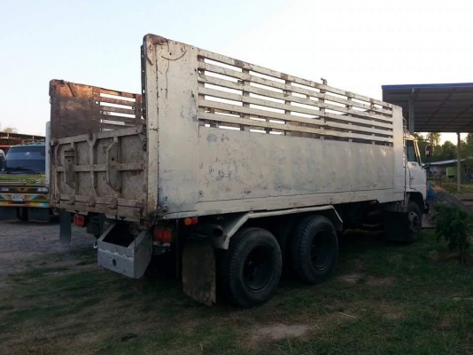 ขายรถ10ล้อ ดั้ม2เพลา เครื่อง185แรง พ.เพาเวอร์ เบรกทิฟฟี่ สโลเกียร์กลาง ช่วงล่างใหญ่ เอกสารพร้อมโอน สนใจโทร 090-8588220คุณนะ 093-3258446คุณบิว หรือเข้าดูสินค้าอื่นๆได้ที่ www.truck.in.th/498 หรือเพจFacebook ณรงค์ ซื้อขายรถมือสอง (เว็บไซต์ส่วนตัว) หรือFaceb