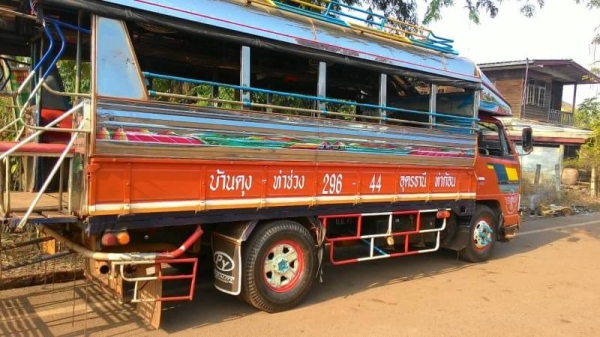 ขายคับ รถหกล้อโดยสาร 110 เกียร์สั้น ปี 35 ขายคับ รถหกล้อโดยสาร 110 เกียร์สั้น ปี 35