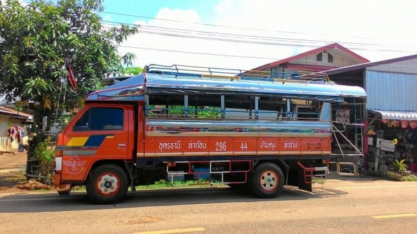 ขายคับ รถหกล้อโดยสาร 110 เกียร์สั้น ปี 35 ขายคับ รถหกล้อโดยสาร 110 เกียร์สั้น ปี 35