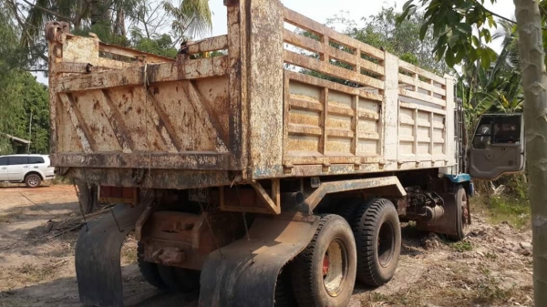 ขายรถ10ล้อ ดั้ม2เพลา FN527M-TF เครื่อง220เทอร์โบ โลฮาย10สปีด เอกสารพร้อมโอน สนใจโทร 090-8588220คุณนะ 093-3258446คุณบิว หรือเข้าดูสินค้าอื่นๆได้ที่ www.truck.in.th/498 หรือเพจFacebook ณรงค์ ซื้อขายรถมือสอง (เว็บไซต์ส่วนตัว) หรือFacebook คุณนะ รถบรรทุก ขายรถ10ล้อ ดั้ม2เพลา FN527M-TF เครื่อง220เทอร์โบ โลฮาย10สปีด เอกสารพร้อมโอน สนใจโทร 090-8588220คุณนะ 093-3258446คุณบิว หรือเข้าดูสินค้าอื่นๆได้ที่ www.truck.in.th/498 หรือเพจFacebook ณรงค์ ซื้อขายรถมือสอง (เว็บไซต์ส่วนตัว) หรือFacebook คุณนะ รถบรรทุก