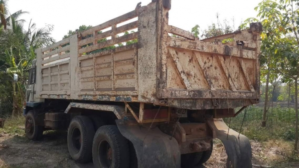 ขายรถ10ล้อ ดั้ม2เพลา FN527M-TF เครื่อง220เทอร์โบ โลฮาย10สปีด เอกสารพร้อมโอน สนใจโทร 090-8588220คุณนะ 093-3258446คุณบิว หรือเข้าดูสินค้าอื่นๆได้ที่ www.truck.in.th/498 หรือเพจFacebook ณรงค์ ซื้อขายรถมือสอง (เว็บไซต์ส่วนตัว) หรือFacebook คุณนะ รถบรรทุก ขายรถ10ล้อ ดั้ม2เพลา FN527M-TF เครื่อง220เทอร์โบ โลฮาย10สปีด เอกสารพร้อมโอน สนใจโทร 090-8588220คุณนะ 093-3258446คุณบิว หรือเข้าดูสินค้าอื่นๆได้ที่ www.truck.in.th/498 หรือเพจFacebook ณรงค์ ซื้อขายรถมือสอง (เว็บไซต์ส่วนตัว) หรือFacebook คุณนะ รถบรรทุก