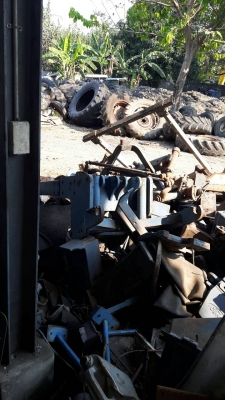 ขาย ชุดยกหน้ารถไถฟอด เก่านอกติดรถมา