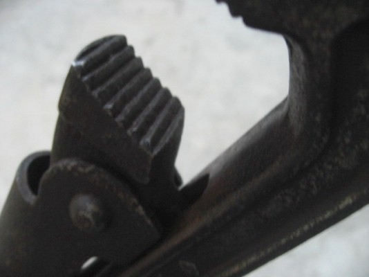 ประแจจับแป๊ปจับท่อ งานเก่า รัสเซีย