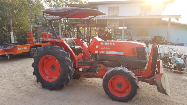 รถไถ45แรงทะเบียนพร้อม