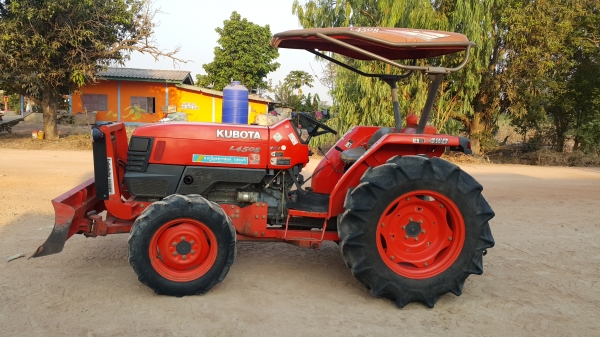 รถไถ45แรงทะเบียนพร้อม