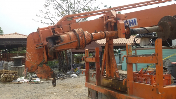 อีซุซุร๊อคกี้175+เเท่นเจาะ706.สภาพสวยพร้อมใช้ครับ...