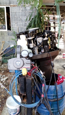 เครื่องเรือเร็วtohatsu40แรง2จังหวะระบบหัวฉีดพร้อมทิมยกหางไฟฟ้า