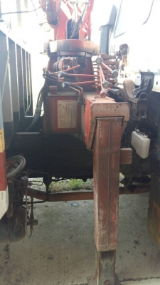 ขายเครน5ตัน5ปอก ท้องวี ขาเหลี่ยม สภาพดีครับ