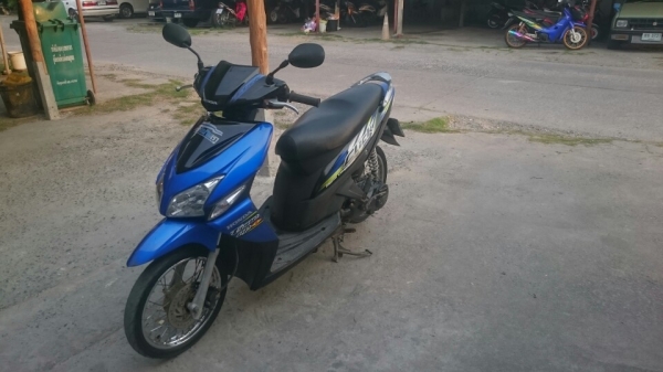 honda click เครื่องเยี่ยม พร้อมใช้งาน