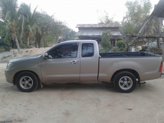 รถกระบะแคปสวยๆๆเครื่อง2500 ตัวG ท็อป พร้อมใช้เอกสารทะเบียนพร้อม ภายในสวย