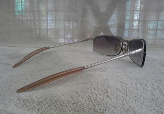 แว่นตาแบรนด์เนมระดับโลก  GUESS made in USA  ตัวแท้!