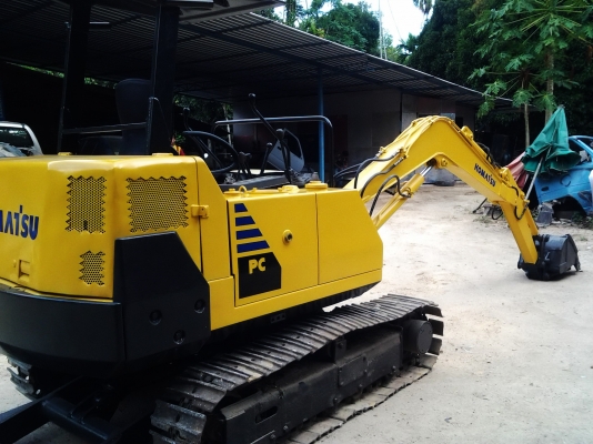 ขายด่วนรถแบ๊คโฮ KOMATSU PC30-6 กับ เทรลเลอร์ ISUZU 6 ล้อ ยกคู่ พร้อมทะเบียน ขายด่วนรถแบ๊คโฮ KOMATSU PC30-6 กับ เทรลเลอร์ ISUZU 6 ล้อ ยกคู่ พร้อมทะเบียน