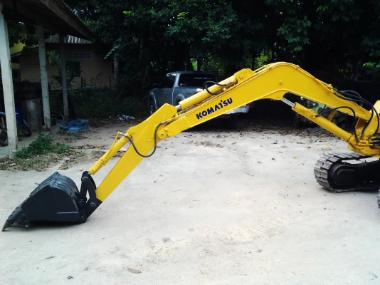 ขายด่วนรถแบ๊คโฮ KOMATSU PC30-6 กับ เทรลเลอร์ ISUZU 6 ล้อ ยกคู่ พร้อมทะเบียน ขายด่วนรถแบ๊คโฮ KOMATSU PC30-6 กับ เทรลเลอร์ ISUZU 6 ล้อ ยกคู่ พร้อมทะเบียน