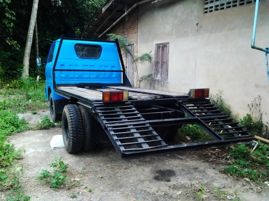 ขายด่วนรถแบ๊คโฮ KOMATSU PC30-6 กับ เทรลเลอร์ ISUZU 6 ล้อ ยกคู่ พร้อมทะเบียน ขายด่วนรถแบ๊คโฮ KOMATSU PC30-6 กับ เทรลเลอร์ ISUZU 6 ล้อ ยกคู่ พร้อมทะเบียน