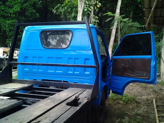 ขายด่วนรถแบ๊คโฮ KOMATSU PC30-6 กับ เทรลเลอร์ ISUZU 6 ล้อ ยกคู่ พร้อมทะเบียน ขายด่วนรถแบ๊คโฮ KOMATSU PC30-6 กับ เทรลเลอร์ ISUZU 6 ล้อ ยกคู่ พร้อมทะเบียน