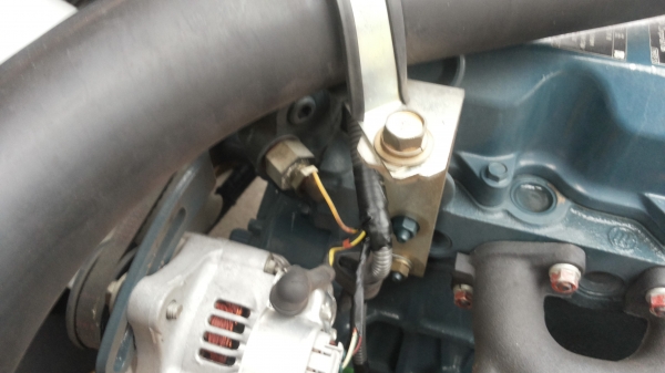 ขายรถ tcm ขนาด3  ตัน รุ่นt3k ดีเซล ชั่วโมงการทำงาน4พันกว่าเครื่องดีราคาพิเศษ