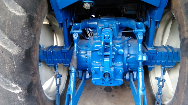 ford4x4ตู้แอร์เย็นจนหนาวเครื่องดีเกียดี