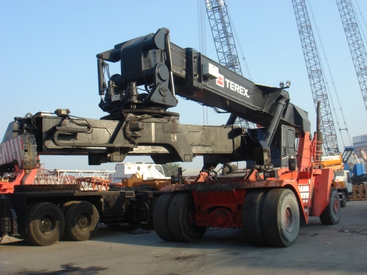 ขายรถนำเข้า TEREX REAC STACKER CS45Km
