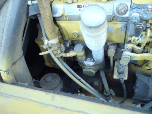 ขายรถขุดนำเข้า KOMATSU PC60-7 ขายรถขุดนำเข้า KOMATSU PC60-7